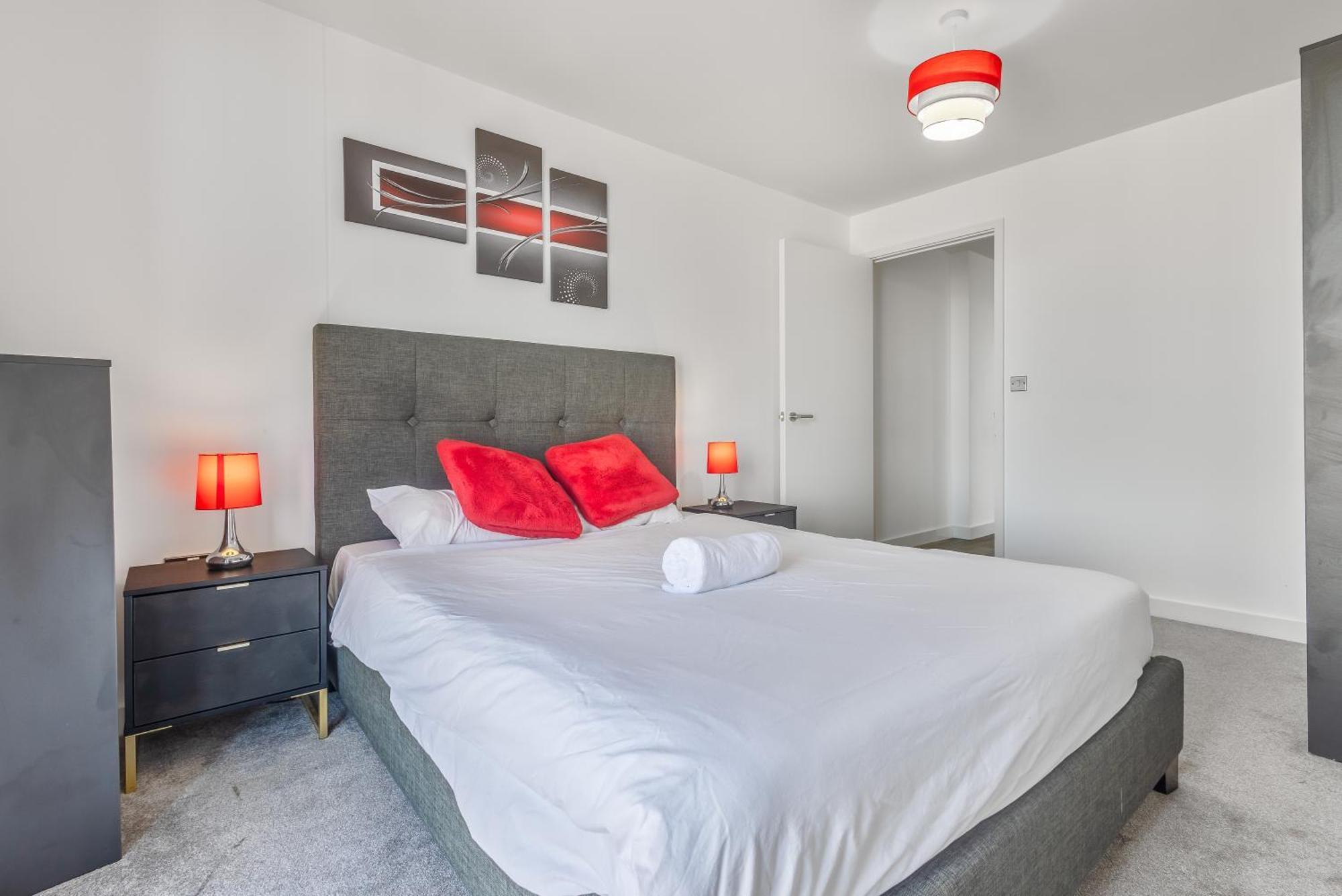 Luxury 2 Bedroom Apartment, On Broad Street! Birmingham Extérieur photo
